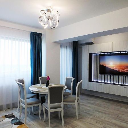 Ada Luxury Apartments 43 Mamaia Exterior photo